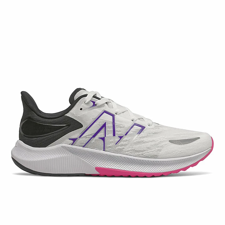 New Balance FuelCell Propel V3 Women's Running Shoes 1 New Balance FuelCell Propel V3 Women's Running Shoes